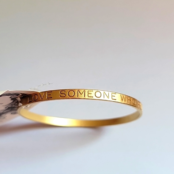 Wise Woman Bangle - Picture 2 of 4